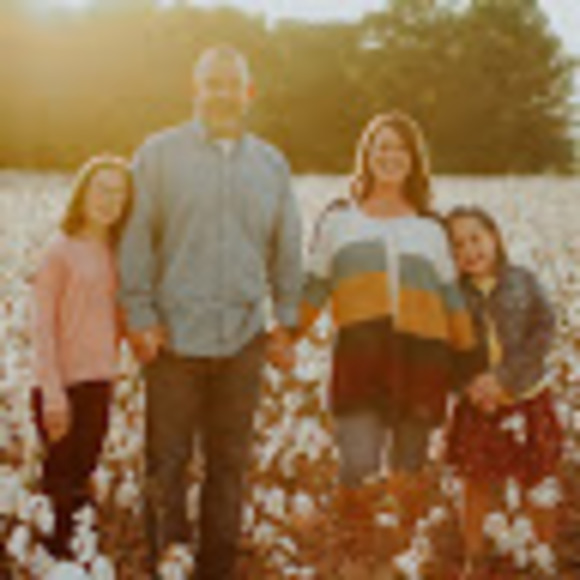 Meet your Posher, Kelly - Picture 1 of 1